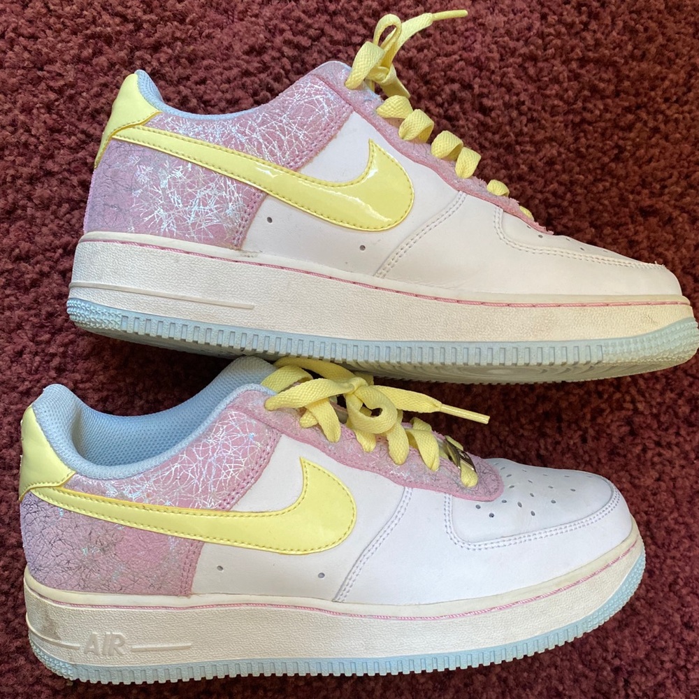 Nike Air Force 1 Easter edition